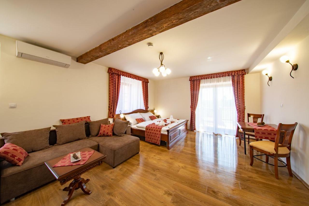 Residence Safari Resort - Chateau Borovany  Екстериор снимка