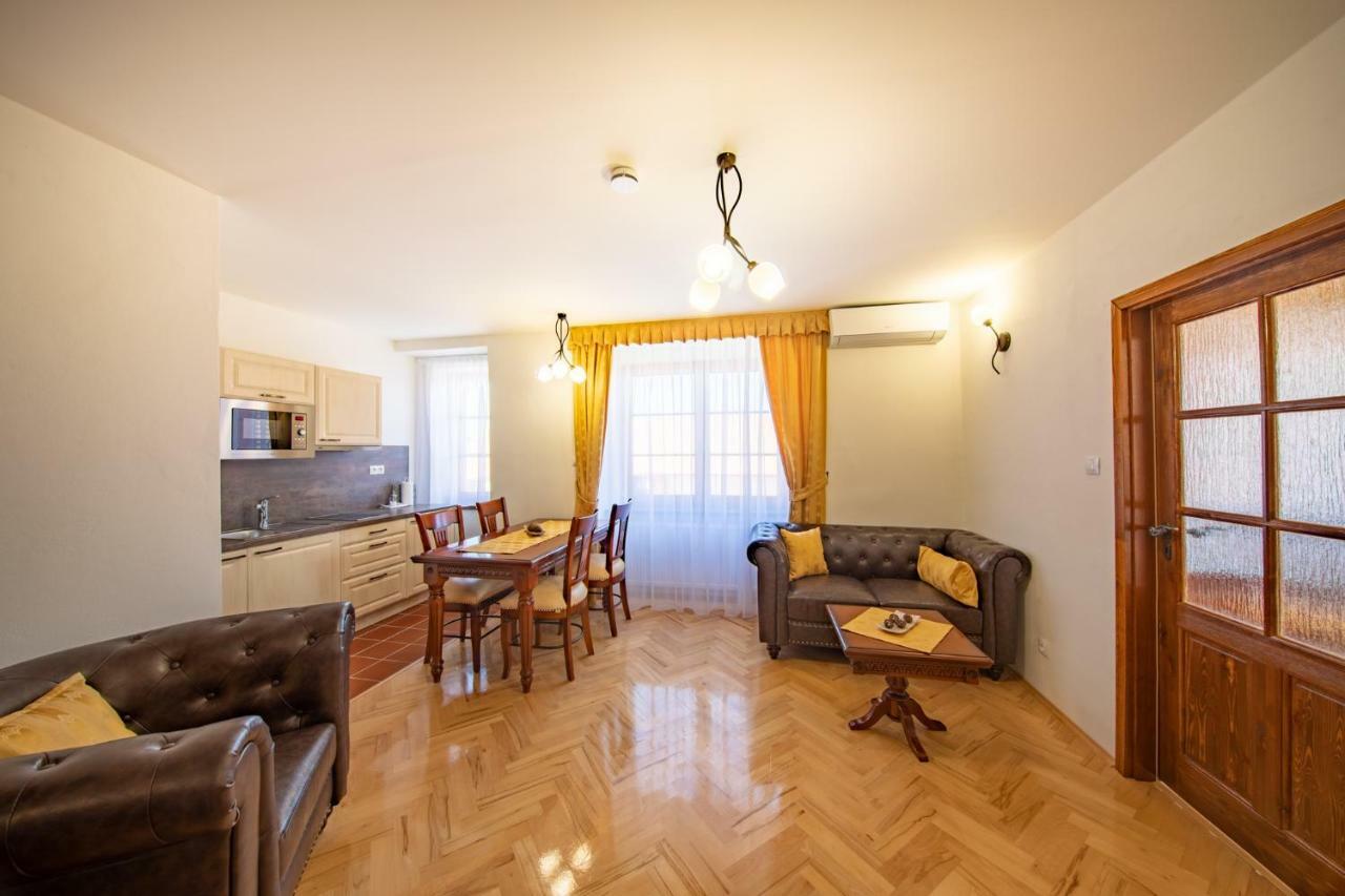 Residence Safari Resort - Chateau Borovany  Екстериор снимка