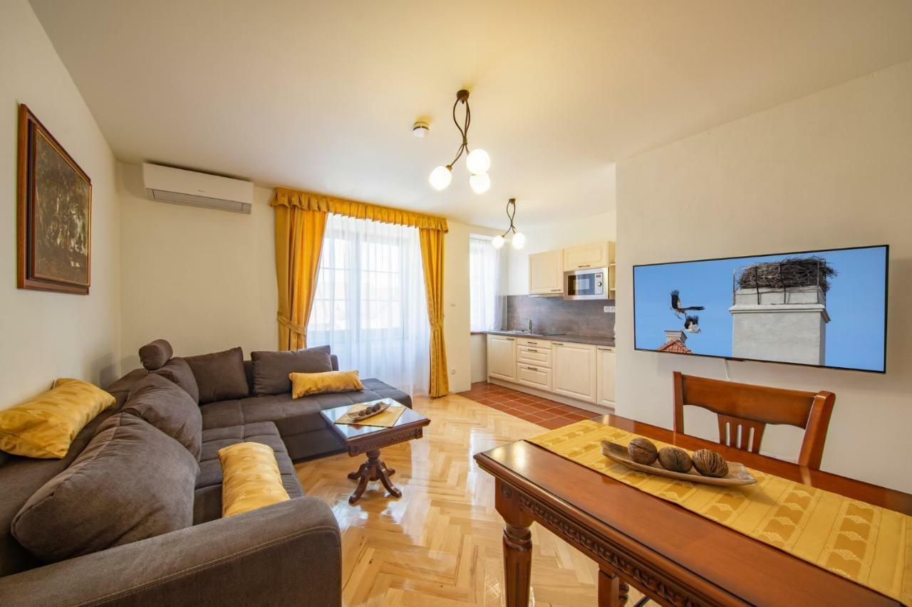 Residence Safari Resort - Chateau Borovany  Екстериор снимка