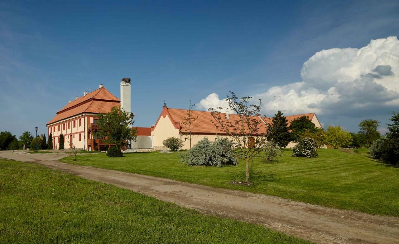Residence Safari Resort - Chateau Borovany  Екстериор снимка